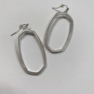 Kendra Scott Danielle Earrings